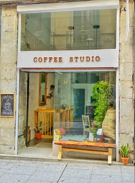 Círculo Coffee Studio - Cafetería en Madrid - foto 2