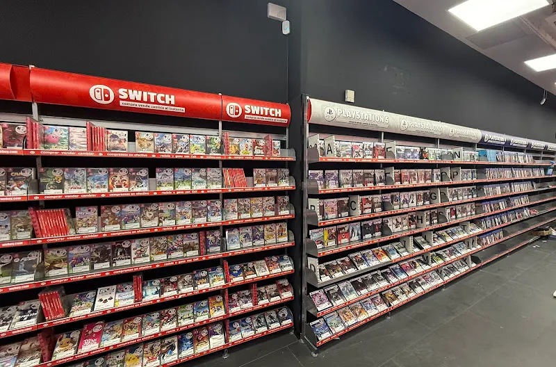 CeX - Tienda de electrónica en Madrid - foto 3