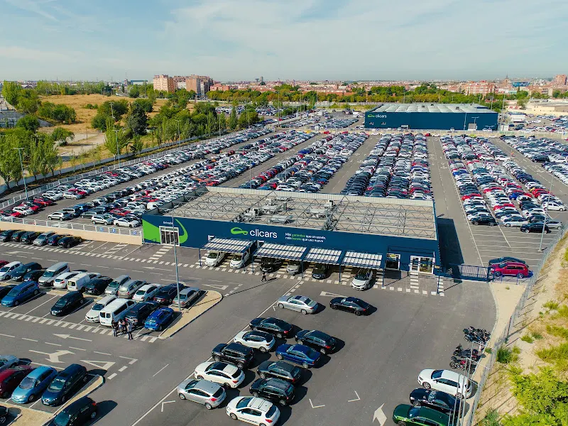 Clicars | Coches reacondicionados - Tienda de vehículos de segunda mano y de ocasión en Madrid - foto 2
