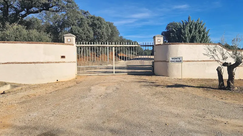 Finca Monte Encinar - Pozo de Guadalajara