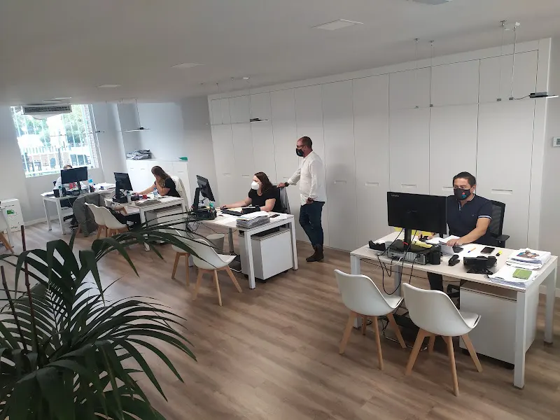 Servicios Y Estudios De Seguros Correduría De Seguros S A