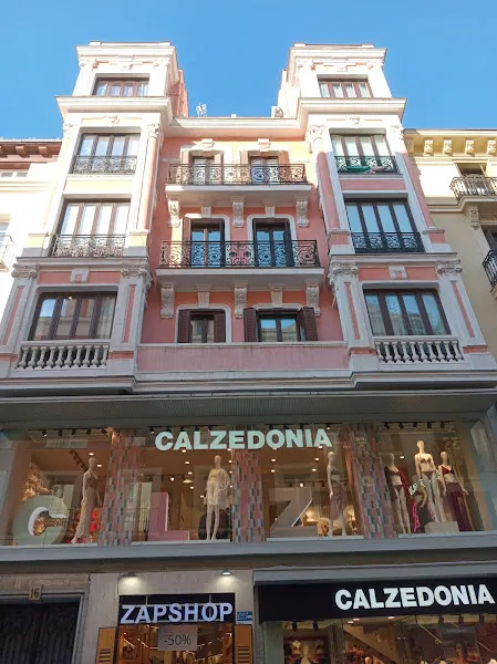 Calzedonia - Tienda de ropa en Madrid - foto 2