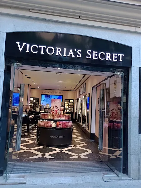 Victoria's Secret - Tienda de lencería en Madrid - foto 3