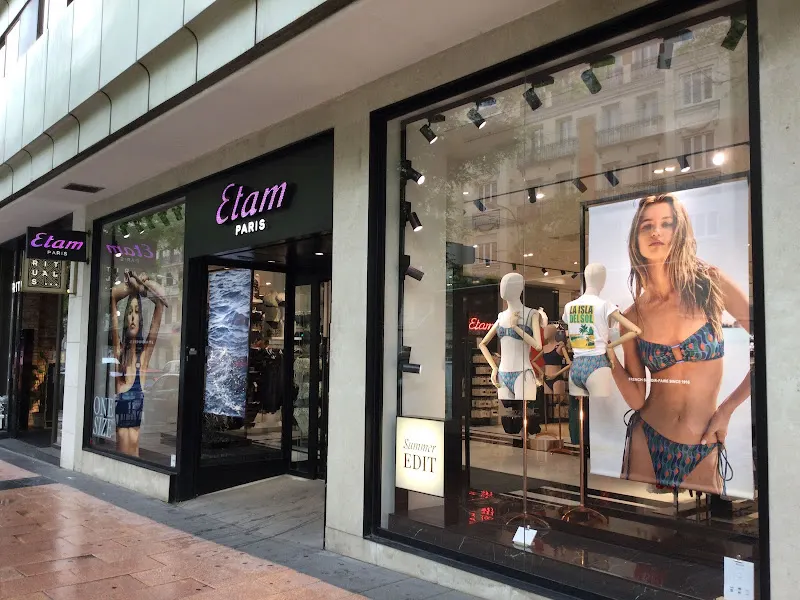 Etam Lingerie - Tienda de lencería en Madrid - foto 2