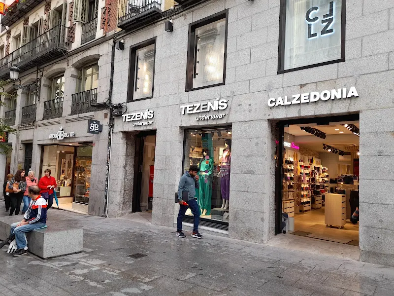 Tezenis - Tienda de ropa en Madrid - foto 2