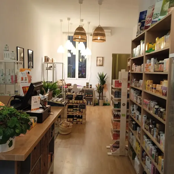 Herbolario Malasaña & CBD Shop Malasaña