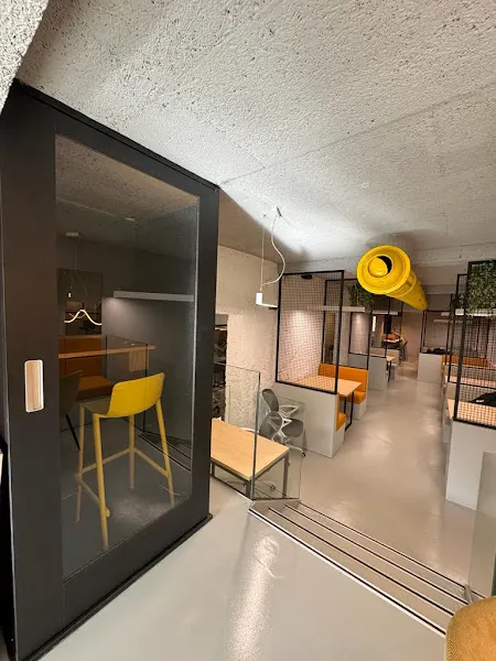 Coworking Space - Espacio de coworking en Madrid - foto 2