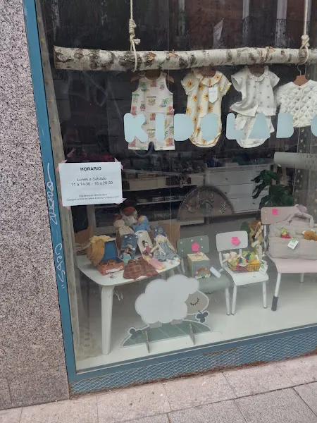 KIDSLABCO. ropa, juguetes, mobiliario y decoración para bebés y niños - Tienda de ropa infantil en Madrid - foto 2