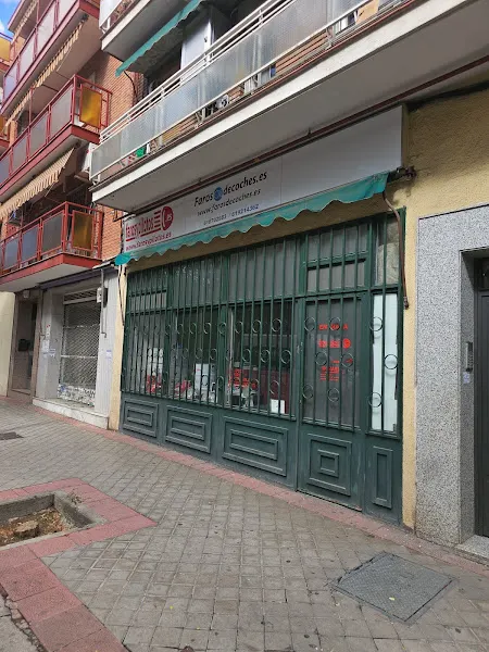 Faros y Pilotos - Tienda de repuestos para automóviles en Madrid - foto 2
