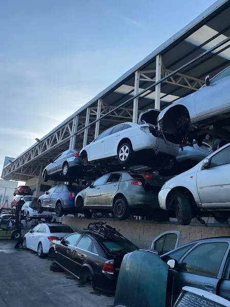 Desguaces Automar y Desguaces Tantah S.L - Valdemoro
