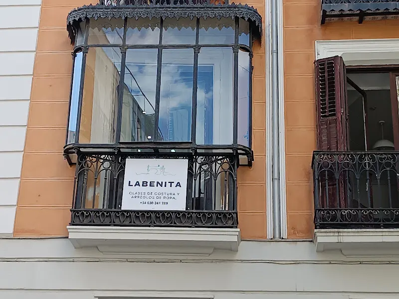 Labenita Costura - Clases de costura y Arreglos de ropa Madrid Sol