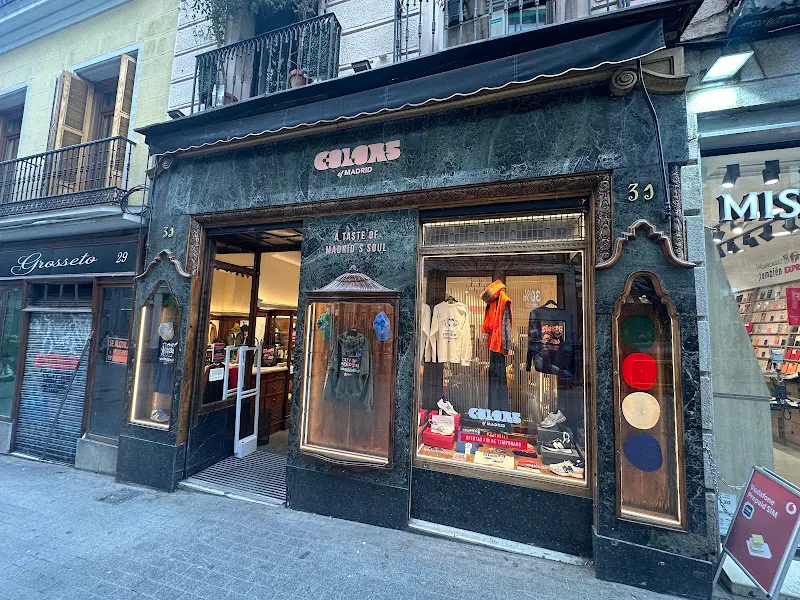 Colors of Madrid - Tienda de ropa en Madrid - foto 2