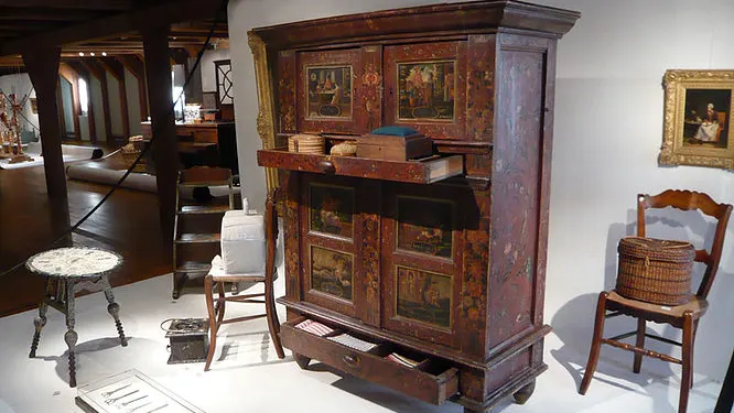 Restauracion muebles Madrid - Servicio de restauración de muebles antiguos en Madrid - foto 2