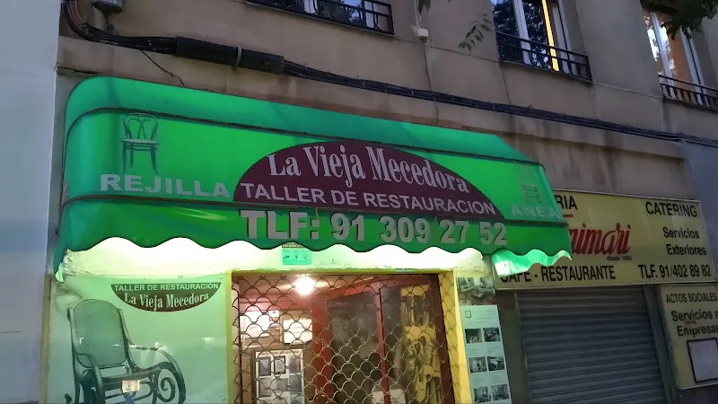 LA VIEJA MECEDORA. Restauración de rejilla y anea - Madrid
