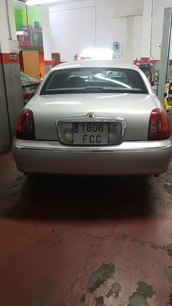 Taller de Mecánica LA SOLUCIÓN