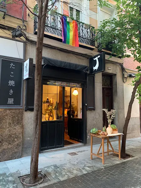 Tado - Tienda de cerámica en Madrid - foto 2