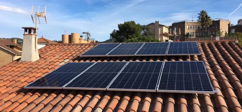 InstalaSolar - Proveedor de equipos de energía solar en Madrid - foto 2