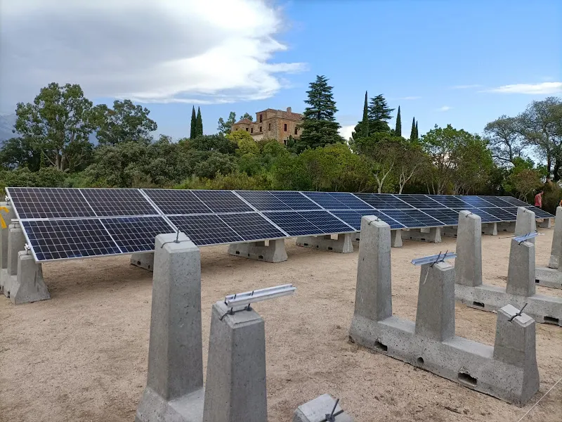 IRACESA S.L. - Proveedor de equipos de energía solar en Madrid - foto 2