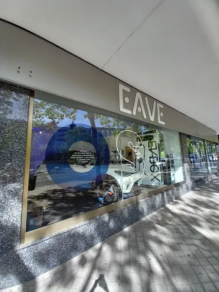 EAVE - Proveedor de equipos de energía solar en Madrid - foto 2