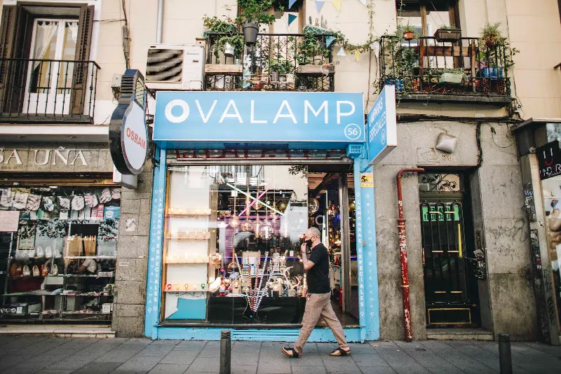 Ovalamp - Tienda de iluminación en Madrid - foto 3