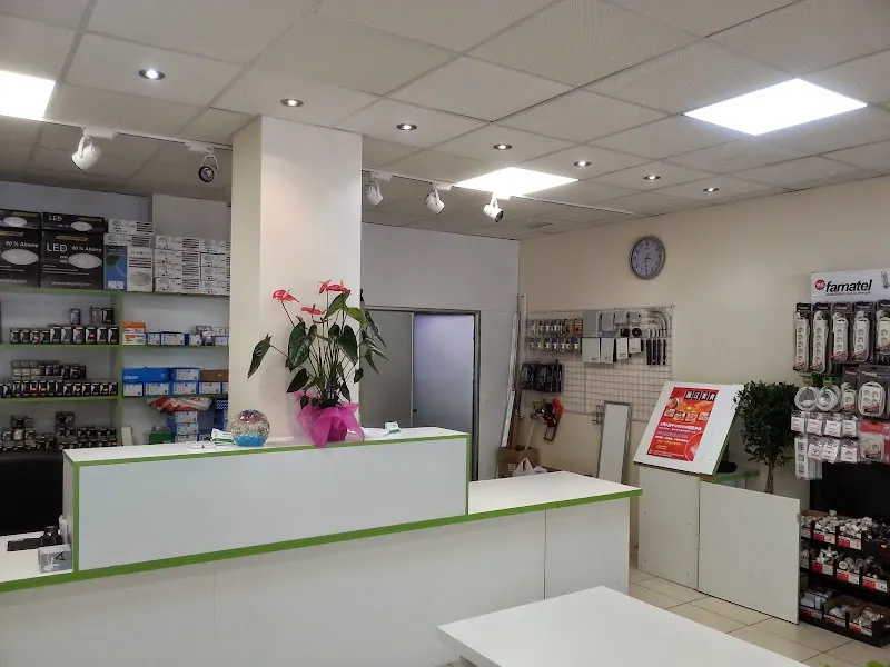 Luz Led Suministros - Tienda de electricidad en Madrid - foto 2