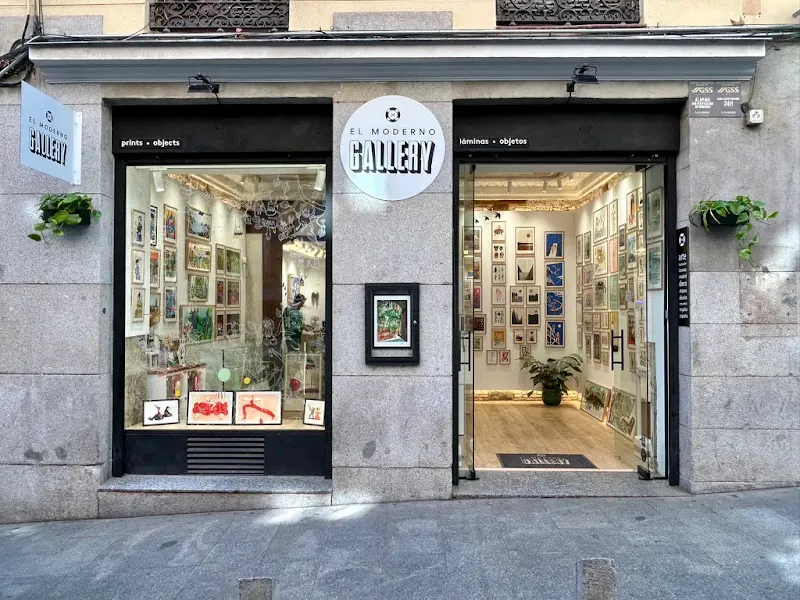El Moderno Gallery - Tienda de pósteres en Madrid - foto 2