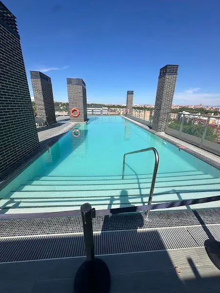 Arlo Piscinas S.L - Servicio de mantenimiento de piscinas en Madrid - foto 2