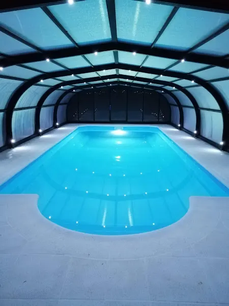 Piscinas Floragua