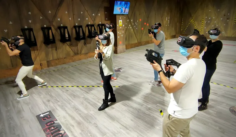 VIRTUAL REVOLUTION X-MADRID (antes VR AIRSOFT) - Centro de ocio en Alcorcón - foto 2