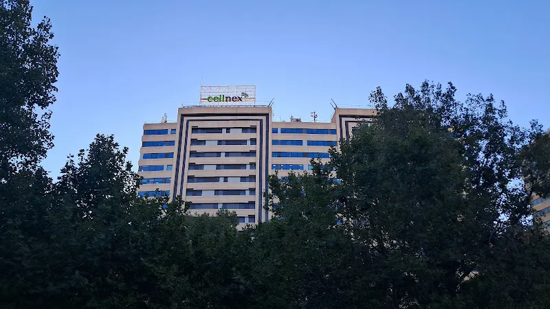 Cellnex Telecom, S.A. - Proveedor de servicios de telecomunicaciones en Madrid - foto 2