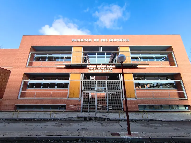 UCM Facultad de Ciencias Químicas