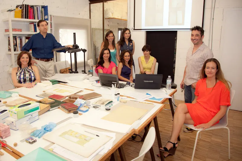 Escuela Restaura (restauración de arte) - Escuela de arte en Madrid - foto 2