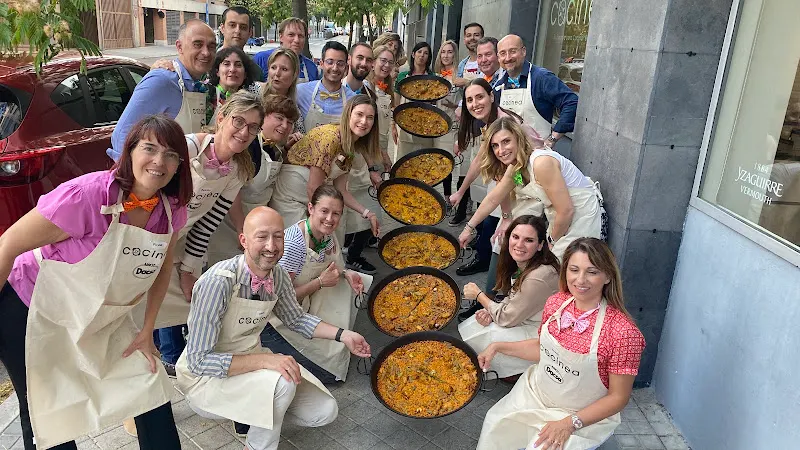 Cocinea - Team Building Cocina Madrid - Eventos para Empresas - Escuela de Paellas - Escuela de cocina en Madrid - foto 2