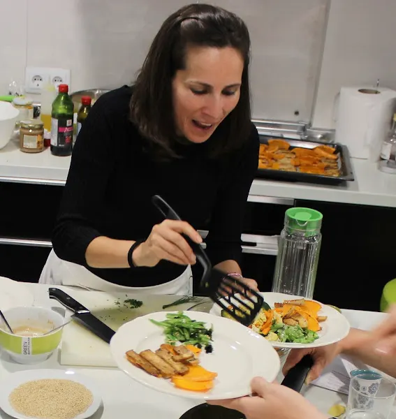 ESCUELA DE COCINA MADRID -CURSOS online y presenciales - Alimentación consciente - Vida en tu Cocina - Escuela de cocina en Madrid - foto 2
