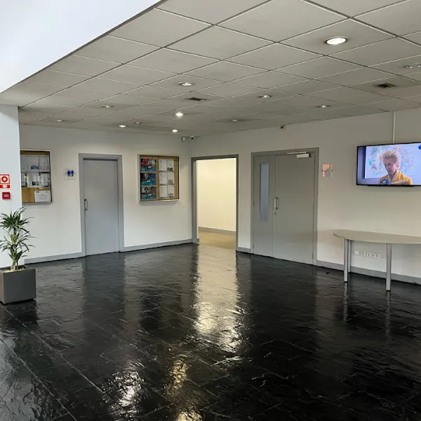 Escuela de Ciencias Sociales y de la Salud