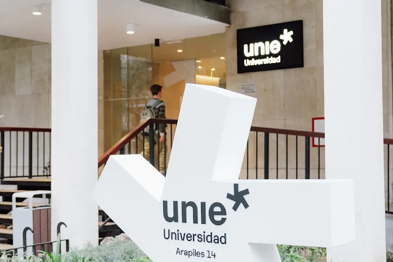 UNIE Universidad - Campus Arapiles