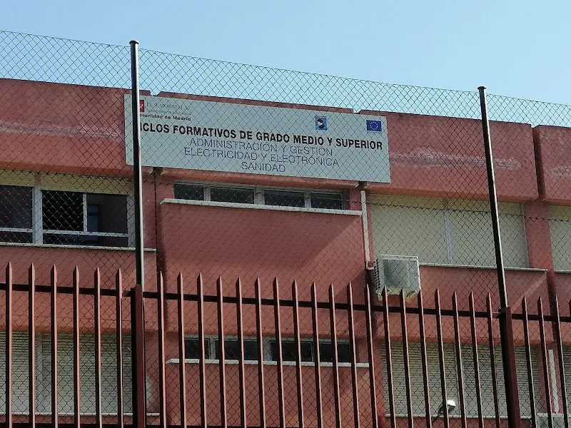I.E.S. Moratalaz
