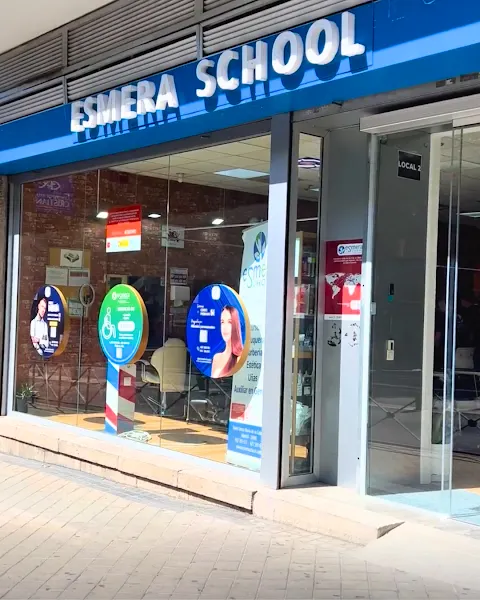 Esmera School Madrid-Atocha - Academia de estética en Madrid - foto 2