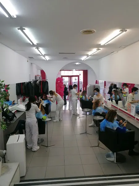 C&C ACADEMIA CASANOVA MADRID. Academia de Peluquería, Barbería y Estética. - Madrid