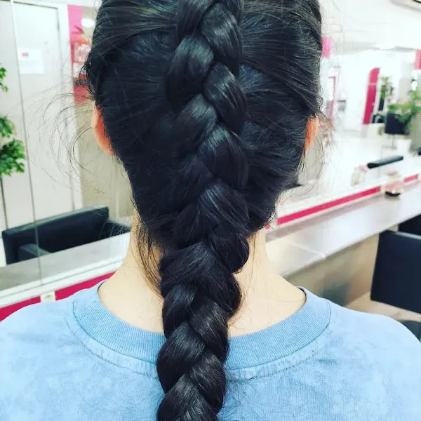 C&C ACADEMIA CASANOVA MADRID. Academia de Peluquería, Barbería y Estética. - Escuela de peluquería en Madrid - foto 2