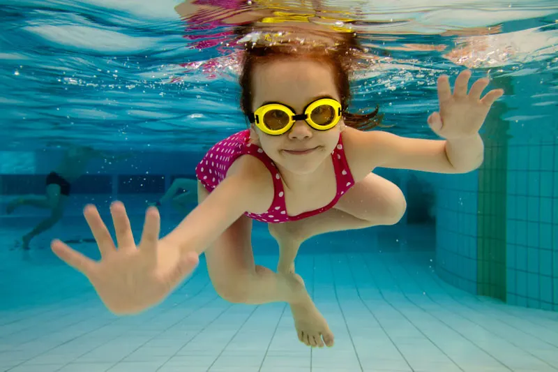 MATRONATACION y CLASES NATACION INFANTIL LA BRUJULA - Escuela de natación en Madrid - foto 2