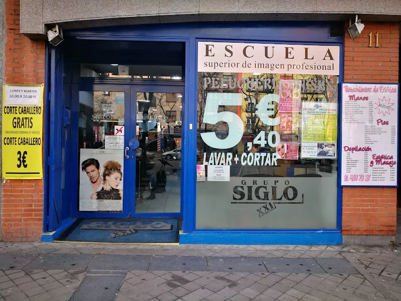 Academia de Peluquería SIGLO XXI - Escuela de peluquería en Madrid - foto 2