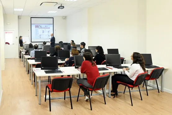 IMF Smart Education - Centro educativo en Madrid - foto 3