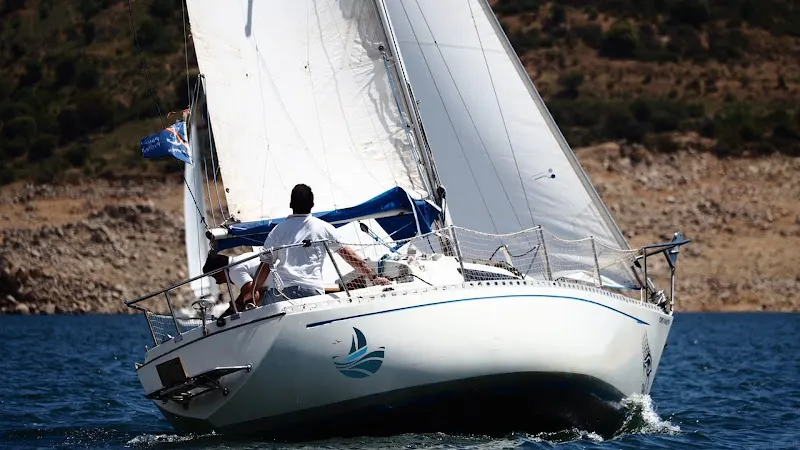 Blue Sailing Experience - Centro de formación en Majadahonda - foto 2