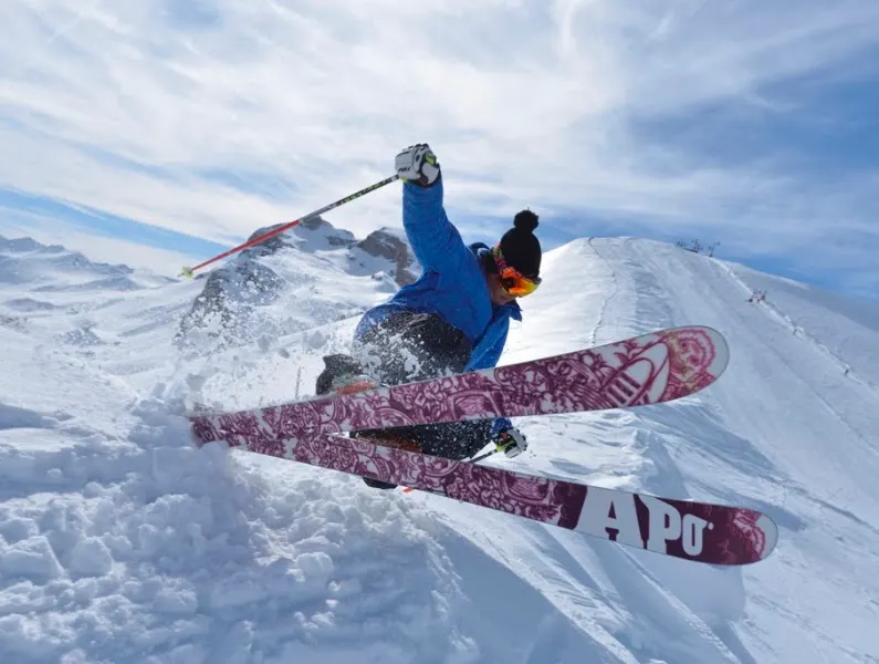 Alea Ocio Campamentos de Verano, Viajes fin de curso y Excursiones escolares. Viajes esquí y snow. Ski bus Alpes y Pirineos - Madrid