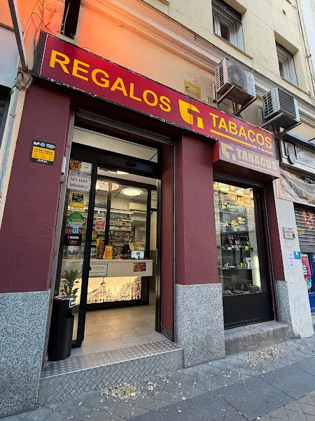 Estanco y Regalos Ferrocarril 19