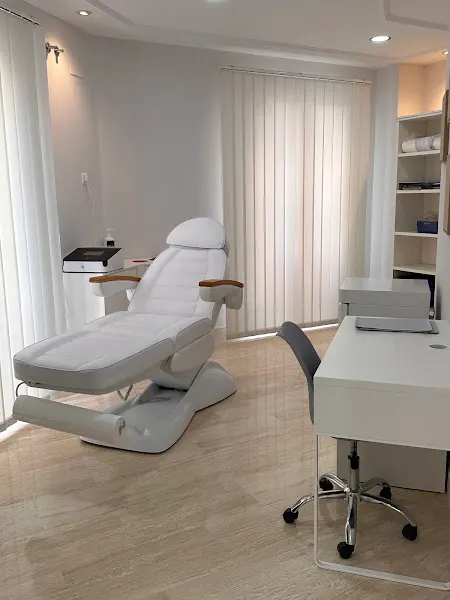 Clínica Estética Madrid | Glam Clinic by Dra Cristal