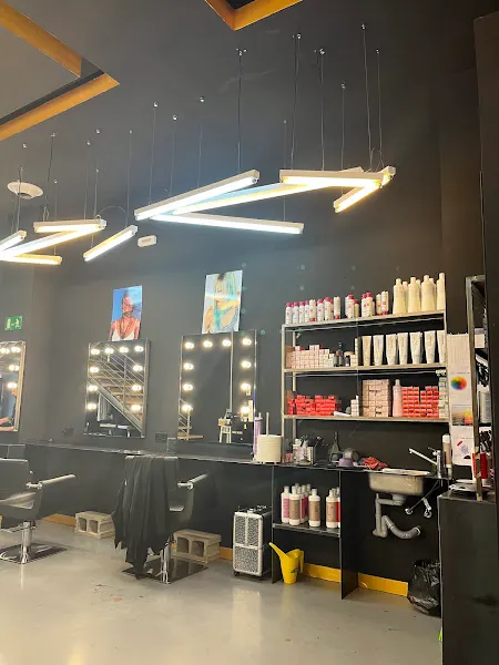 Corta Cabeza hair