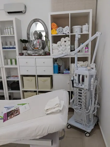 Cristina Pozuelo Estilista - Peluquería en Madrid - foto 2