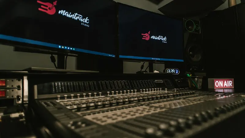 MainTrack Studio